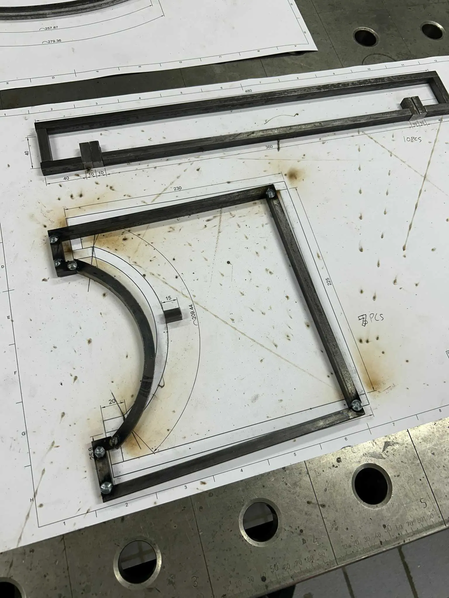 Material process photograph from the Shio fabrication sequence.
